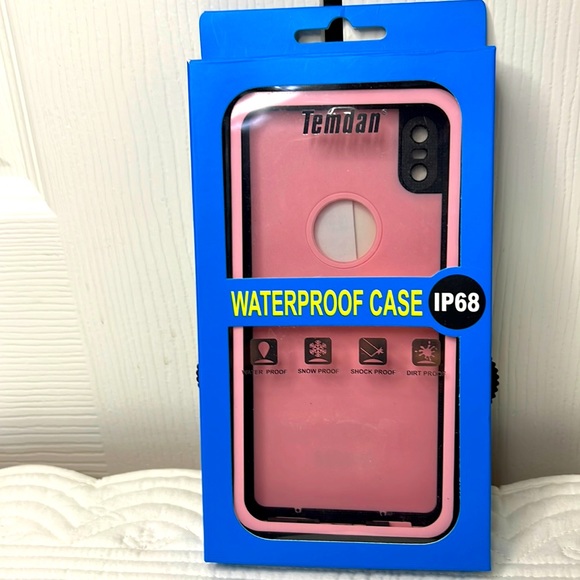 Pink Waterproof iPhone 11 Pro Max Case - Picture 3 of 7
